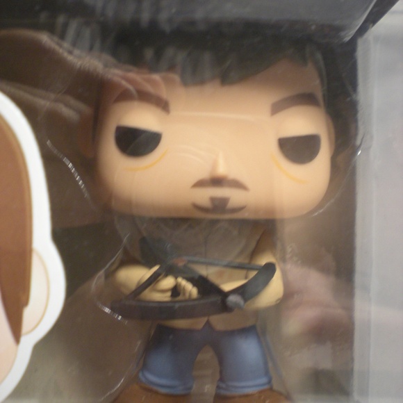 πΉπ§ββοΈ The Walking Dead β Season 1 Daryl Dixon POP! (2012 Release) π§ββοΈπΉ - Picture 5 of 5